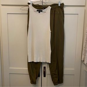 Banana republic cream tank.